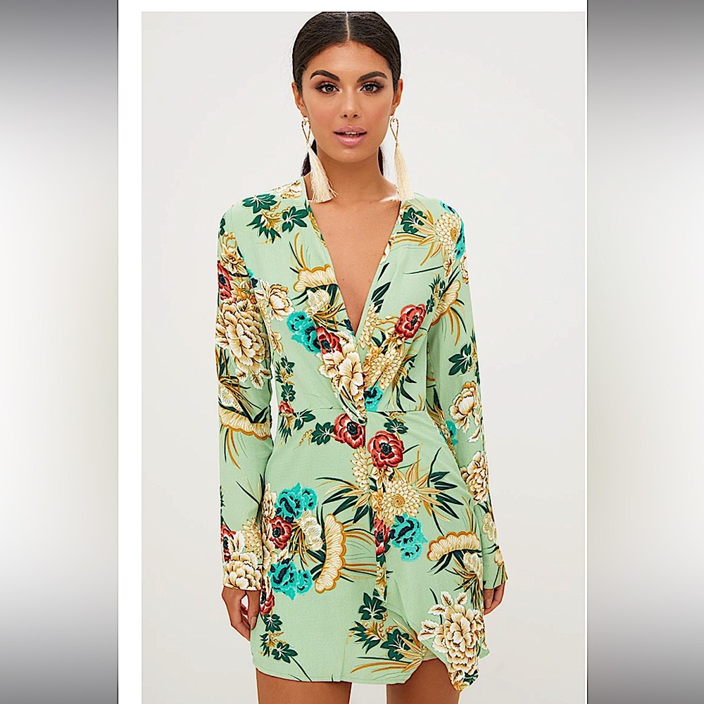PrettyLittleThing Floral Wrap Mini Dress Sage Green Long Sleeve Boho Size 12